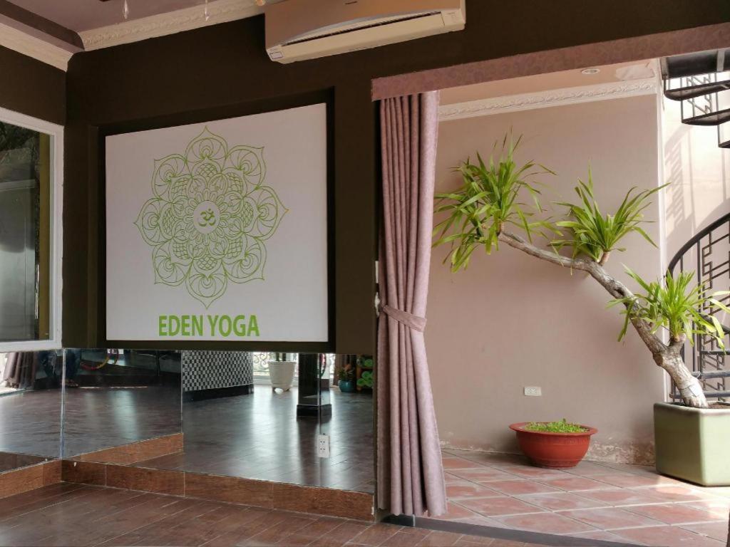 Eden Roc Hotel Хошимин Екстериор снимка