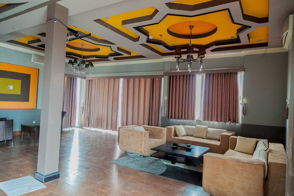 Eden Roc Hotel Хошимин Екстериор снимка