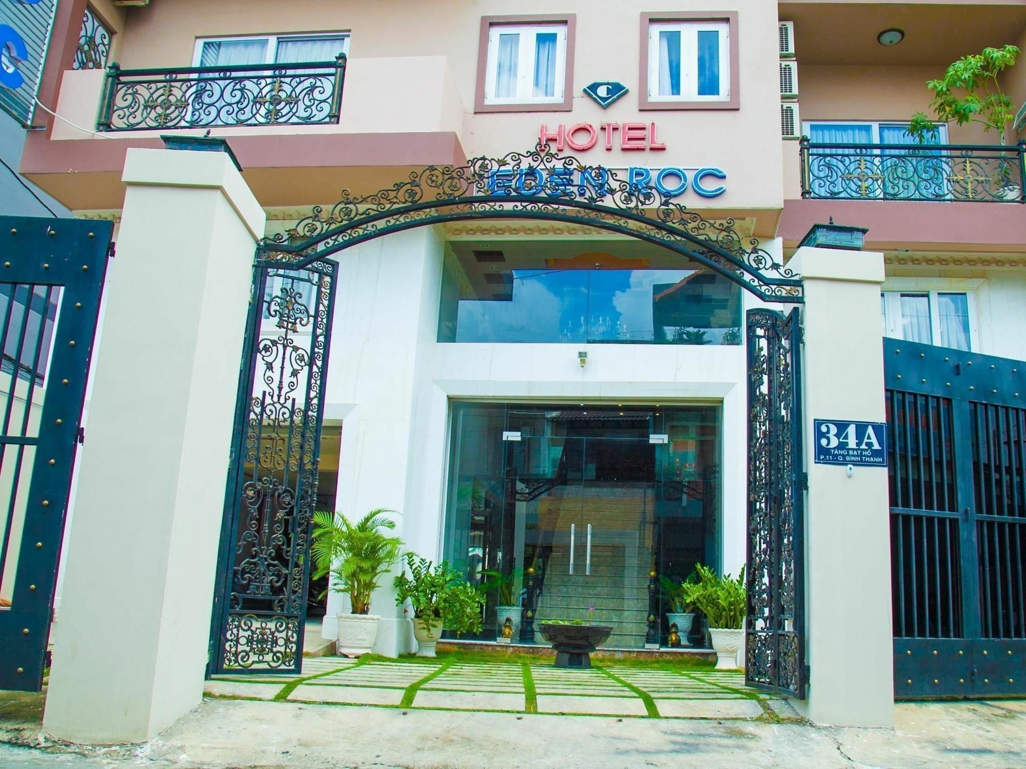 Eden Roc Hotel Хошимин Екстериор снимка